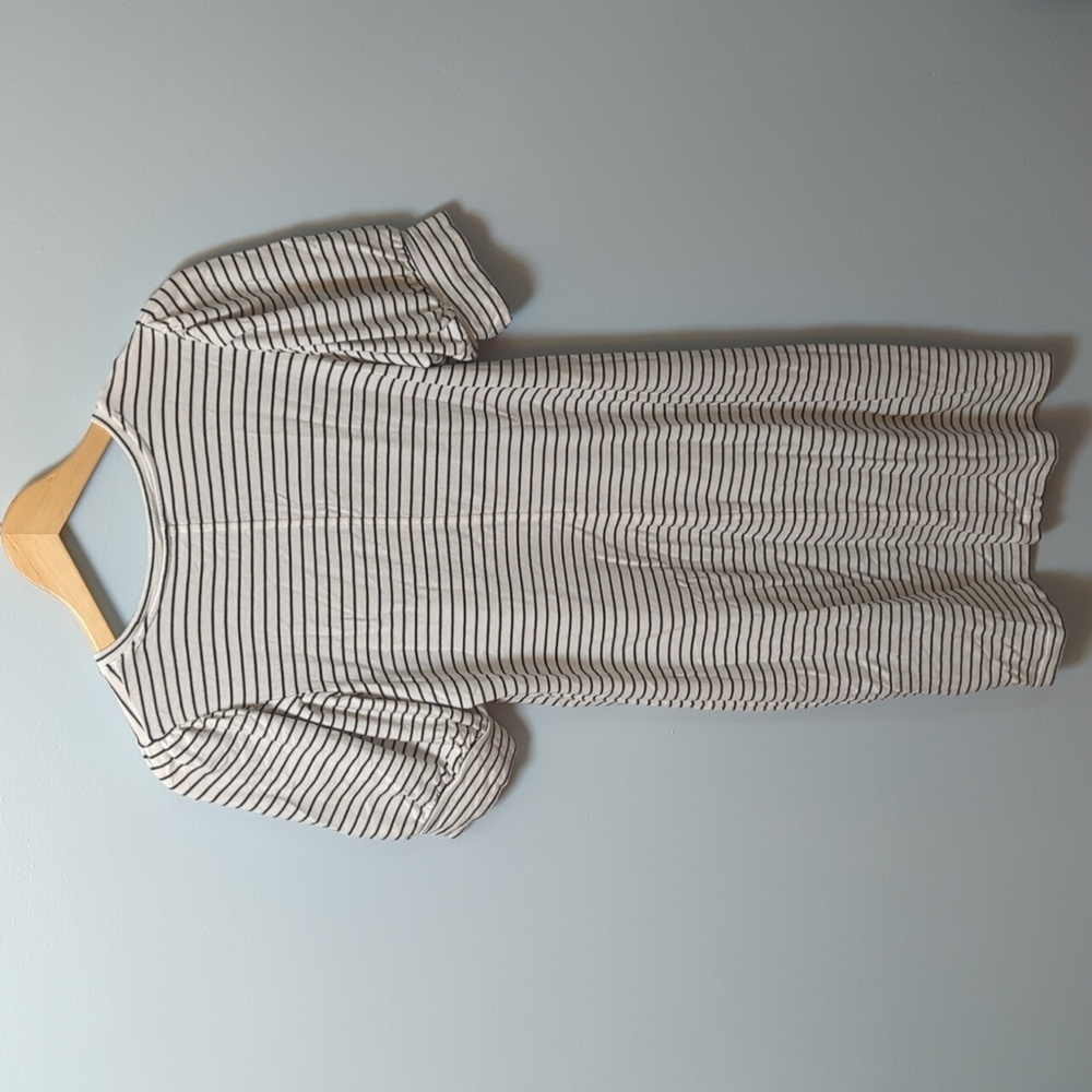 Daily Ritual Puffed Sleeves Striped Dress - Picture 7 of 8